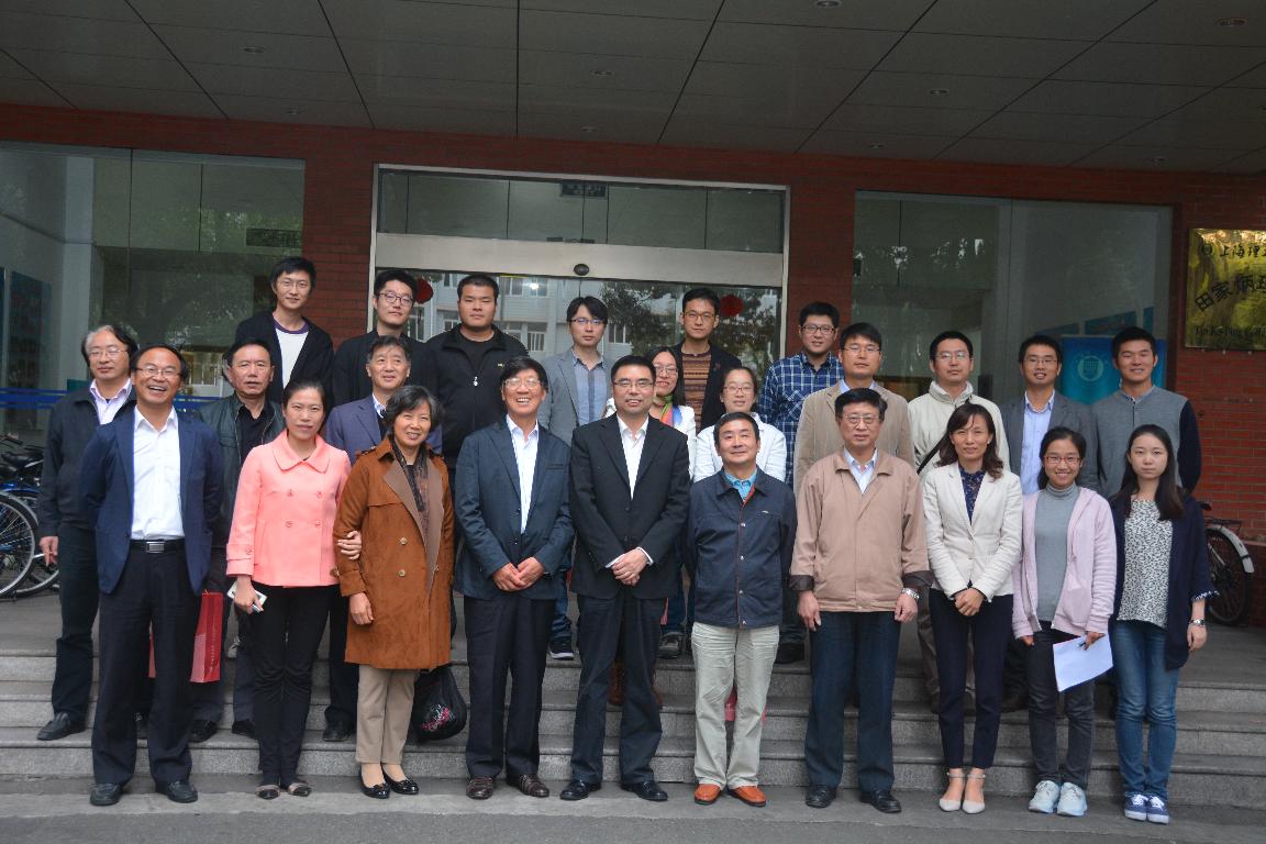 理学院校友理事会理事合影留念